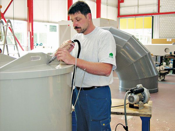 Сварка пластиковым прутком