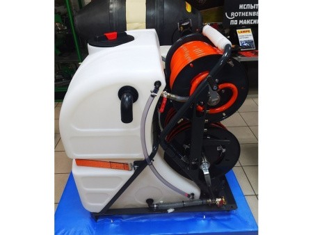 Каналопромывочная машина высокого давления RОМ Compact 140/60, вид сбоку. Каналопромывочная машина высокого давления RОМ Compact 140/60, вид сбоку.