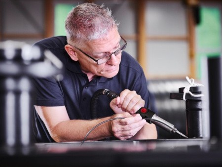 Ручной аппарат горячего воздуха WELDING PEN S (Велдинг Пен S), применение Ручной аппарат горячего воздуха WELDING PEN S (Велдинг Пен S), применение